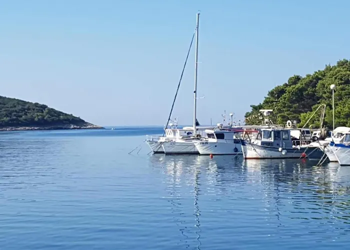 Apartmán In Near Golf Course Pula