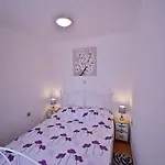 In Near Golf Course Appartement Pula