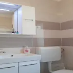 Appartement In Near Golf Course Pula