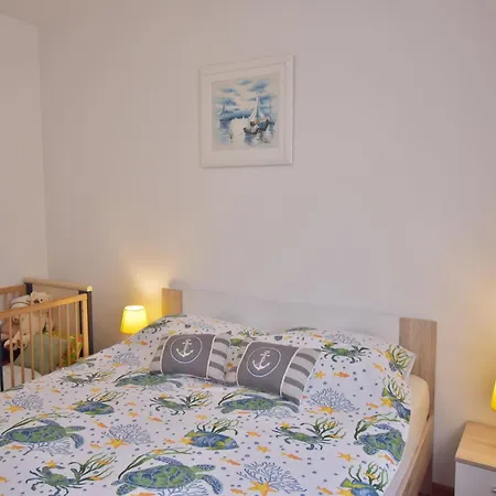 In Near Golf Course Apartament Pula