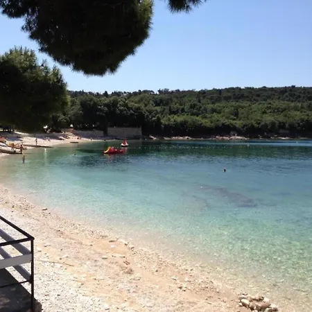 In Near Golf Course Apartment Pula